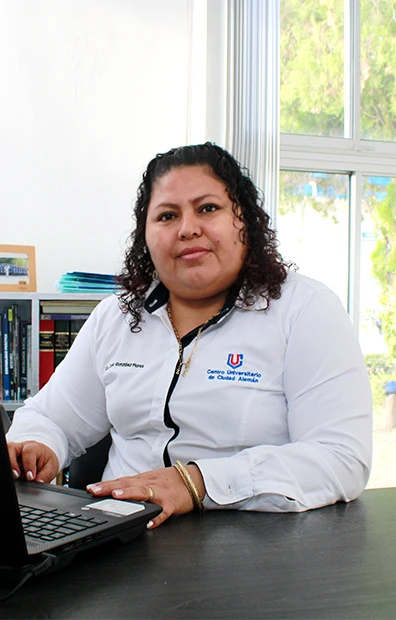 Zoila Gonzalez Flores